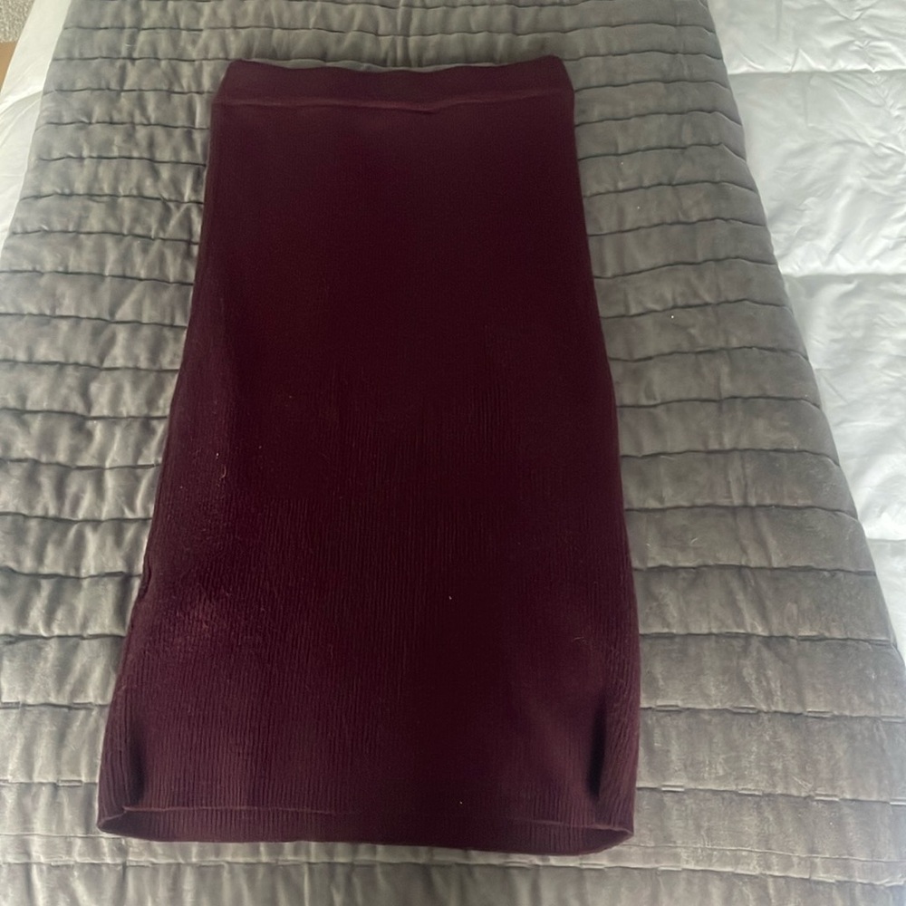 Size small 41 Hawthorne sweater pencil skirt